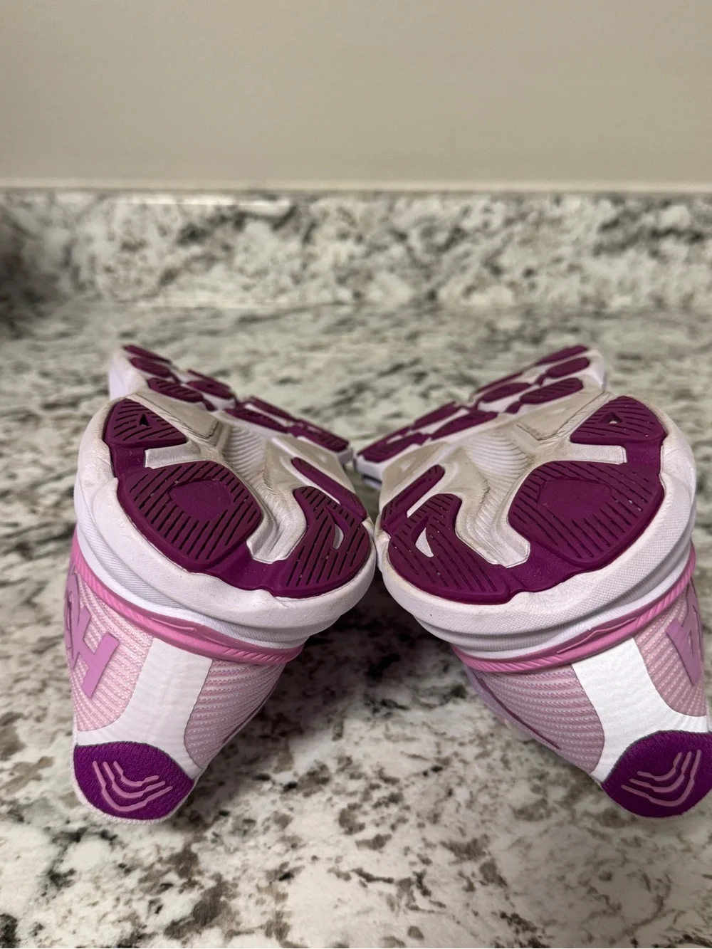 Hoka Clifton 9 Running Shoes Pink/Purple